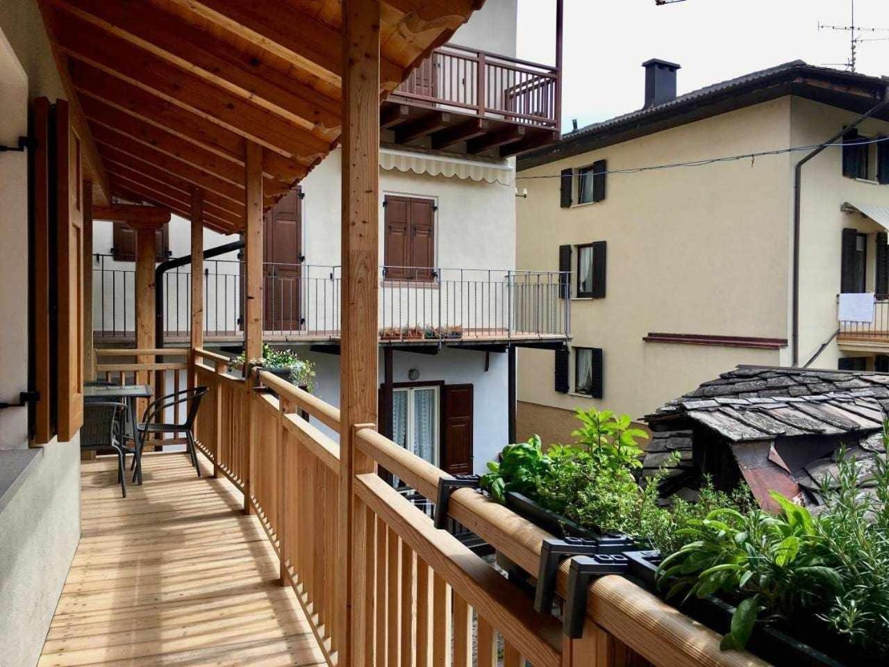 Appartamento Al Garibaldi Levico Terme Ngoại thất bức ảnh